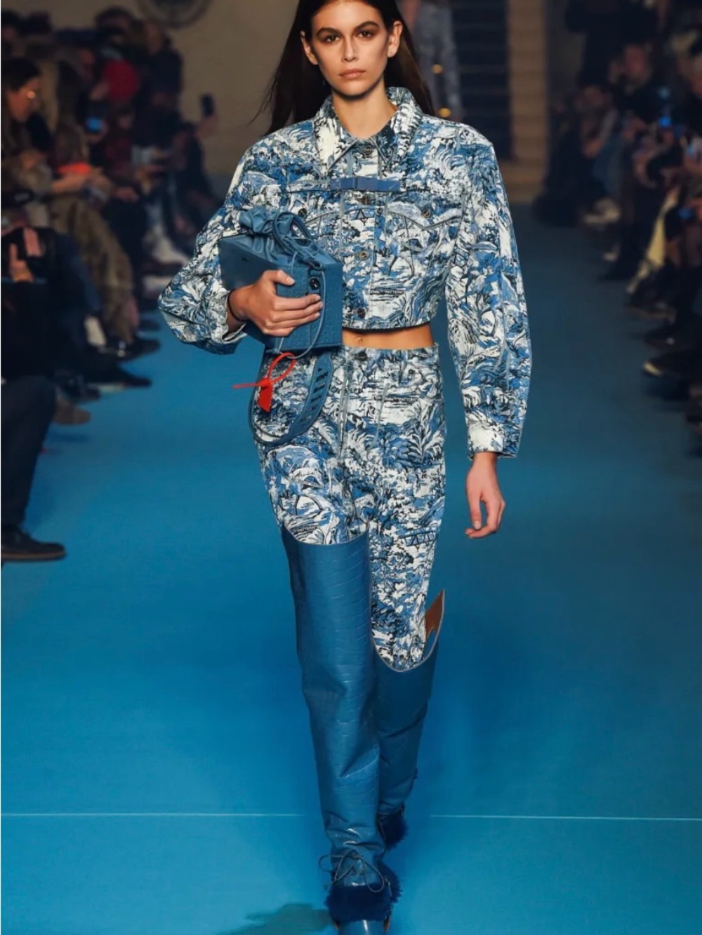 Off-White Blue Printed Crop Jacket & Wide Leg Pants